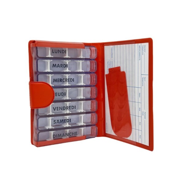Pilulier hebdomadaire dans sa pochette orange