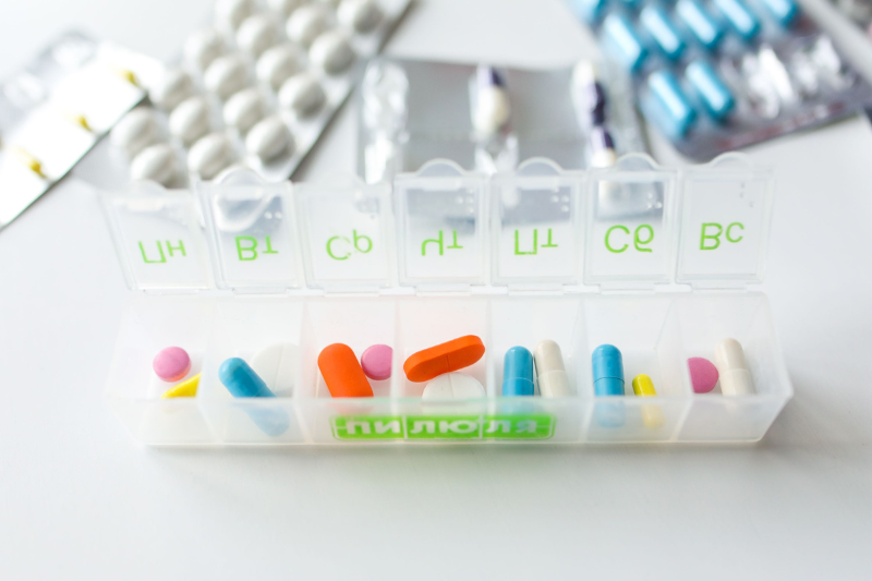 Comment organiser facilement ses médicaments au quotidien ?